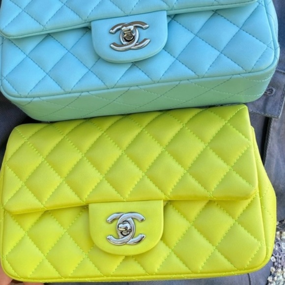 Chanel - Picture 4 of 16